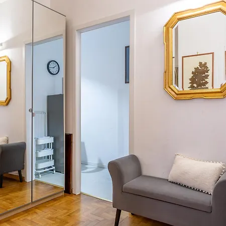 Iflat Colosseo Prestige Apartment *